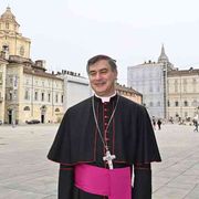 Parrocchie senza sacerdoti fissi. «Le gestirà un gruppo di laici