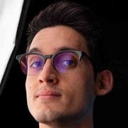 Influencer con il Vangelo in mano: «Testimoni, come agli inizi»