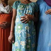 Tutte le falsità della narrazione a sostegno dell'utero in affitto