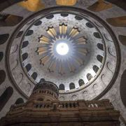 Il Papa a Schmitt: pellegrini in Terra Santa per toccare il mistero