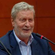 Gianni Vattimo e il "credere di credere": molto più che una provocazione