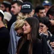 Tutta israele in lutto, si susseguono i funerali