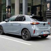 Più tecnologia e autonomia per Opel Corsa elettrica