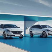 Peugeot e-208 ed e-308: stessa scossa e strade diverse