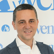 Sedie vuote da riempire. Cominciamo con le parole