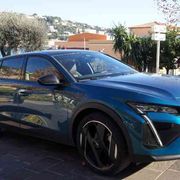 Con Peugeot 408 GT, una sfilata di design in Costa Azzurra
