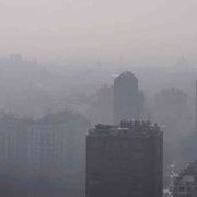 Milano e quel record di aria inquinata. Ma non ci paralizzi l'infodemia