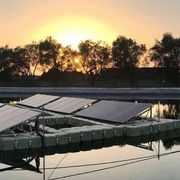Se il sole sull'acqua regala energia: il fotovoltaico ora galleggia