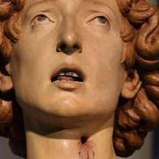 La storia millenaria del dente maligno (e perché Michelangelo lo mise a Gesù)