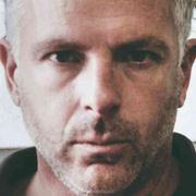 L'artista Gabriel: Rischiare il nuovo: così cadono le mura