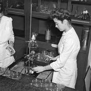 La storia delle donne che hanno allungato la vita all’uomo