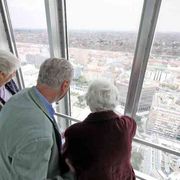 Cos'è Voice Italia, la community che vuol rendere le città a misura di anziani