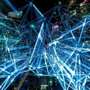 Tutelare gli interessi di tutti: anche l'IA ha bisogno di una governance