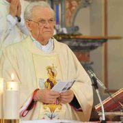 Lodi: addio a monsignor Carlo Ferrari, fondò “Il Cittadino”