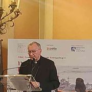 Parolin: perché (e come) non cedere al “disimpegno antropologico”