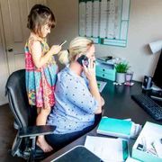 Quasi mezzo milione di bonus mamme. L'aumento c'è ma non per tutte