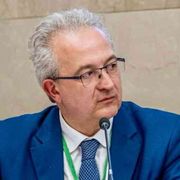 Il Sistema sanitario dica al malato "sei importante" (e non "sei un peso")