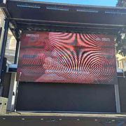 Polemiche a Bologna per la proiezione in piazza del video "Baby Olivia"