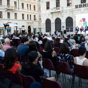 «La democrazia è anche un’idea di essere umano»