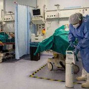 Corte costituzionale: no a dirigenti sanitari pubblici in strutture private