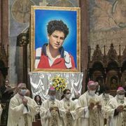 C'è una reliquia di Carlo Acutis nella cappella dell'ospedale di Sapri