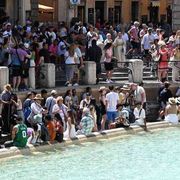Gli stranieri spingono il turismo: spesa estiva da 62 miliardi