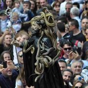 Ma il culto popolare dei santi è davvero una reliquia pagana?