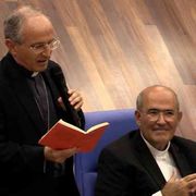Il cardinale Tolentino apre la Scuola biblica paolina