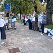 La “preghiera per la vita”: testimonianza contro l’aborto o «subdola violenza»?