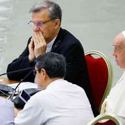 Ci piace una Chiesa che si "compromette" con la realtà