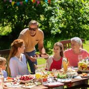 Educare a tavola fa bene alla salute dei piccoli e azzera gli sprechi