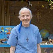 Ostia, l’addio delle suore al luna park: «Con i giostrai siamo una famiglia»