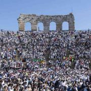 Oltre la cristianità: la metamorfosi della fede nell'Occidente moderno