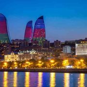Baku, da capitale del petrolio a crocevia del cambiamento?