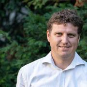 Marco Erba: educare alla speranza tra i banchi di scuola