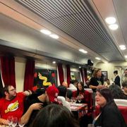 Sul treno che per Natale ha riunito le famiglie viaggiando da Nord a Sud