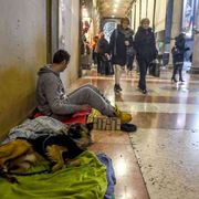 Perde lavoro e casa, la legge salva-suicidi evita il peggio