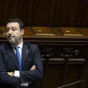 Treni, Salvini insiste sui sabotaggi. Il Pd: lui e Meloni si scusino