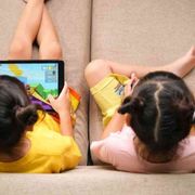 «Imparano sullo smartphone? No, un falso mito»