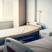 Fine vita: in Toscana dubbi sulla legge. Frenata nel Pd, possibile un rinvio