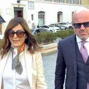 Santanchè, mozione di sfiducia al via. Le opposizioni: «Meloni è ricattata?»