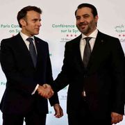 Macron: «La Siria si batta contro le milizie dell'Iran e il Daesh»