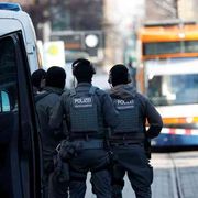 Auto sulla folla, 2 morti a Mannheim. Merz: ora basta, obiettivo sicurezza