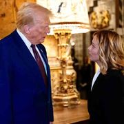 Dazi, Meloni "assolve" Trump: li ha iniziati Biden