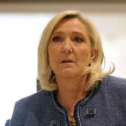 Le Pen colpevole di frode. E arriva la condanna all'ineleggibilità