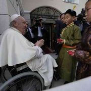 Javier Cercas: «Il mio viaggio con il Papa ai confini del mondo»