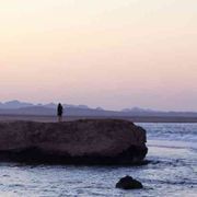 Non c'è niente da fare, il silenzio è la patente di Dio. Parola di teologo