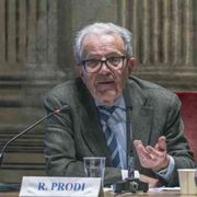 Prodi: «I miei incontri con il Papa, quell'armonia che voleva nel mondo»