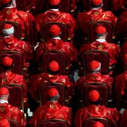 Il silenzio nella Cappella Sistina sarà un segno dentro il rumore del mondo