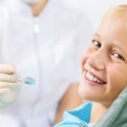 Visite odontoiatriche ai ragazzi, gli universitari “adottano” la scuola